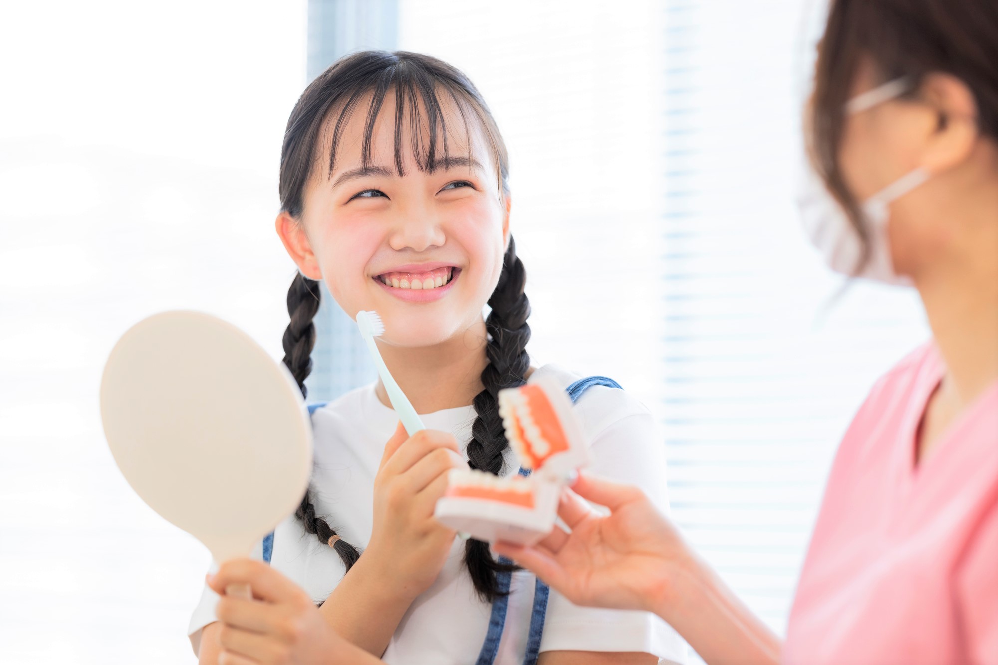 永久歯がきれいに生えるように促す小児矯正治療