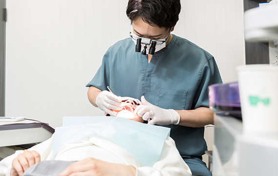 できるだけ削らない、歯や根っこを残す痛みの少ない治療